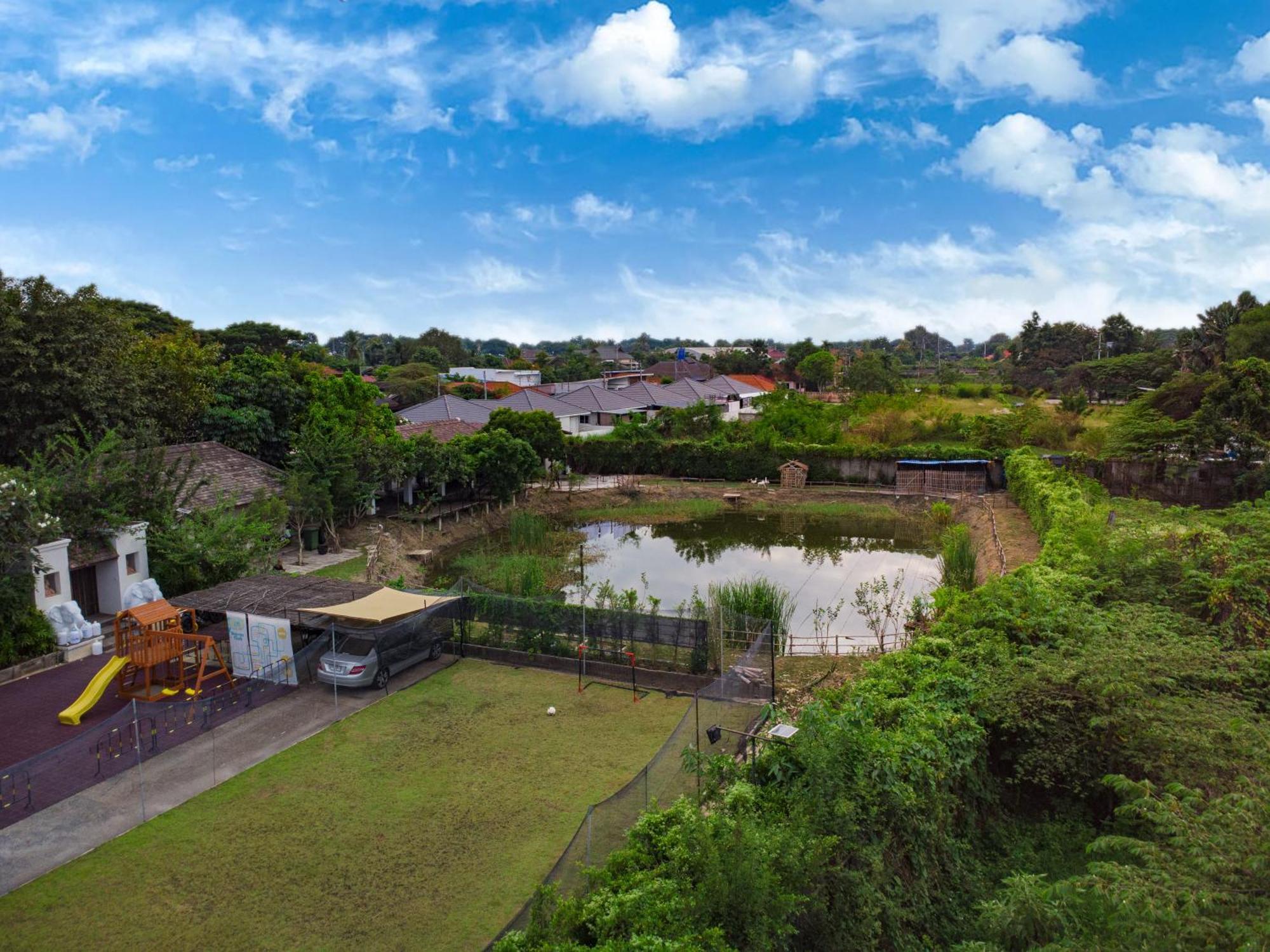 Beaver Club Homestay Chiang Mai Exteriör bild